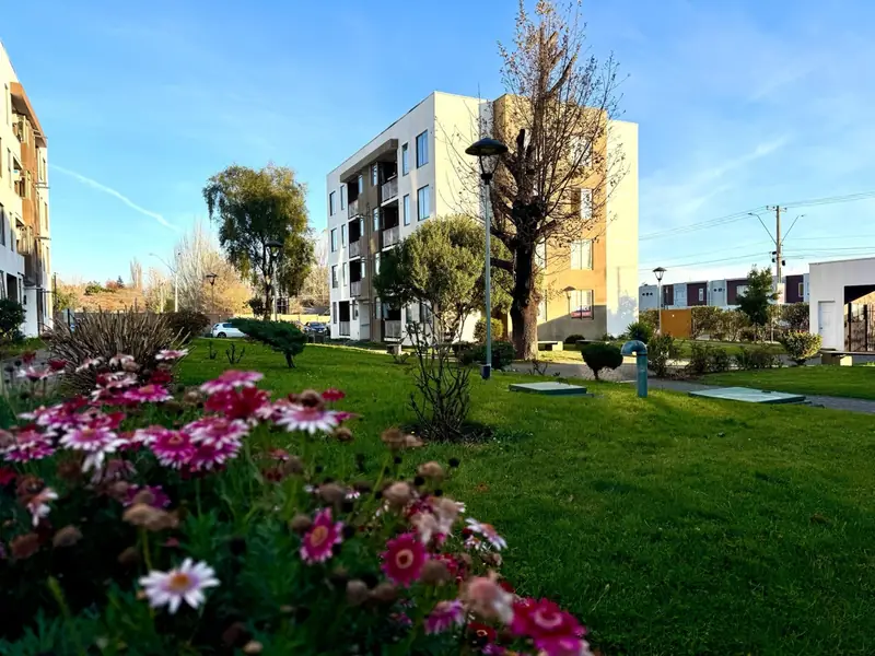Condominio los Encinos, Los Ángeles